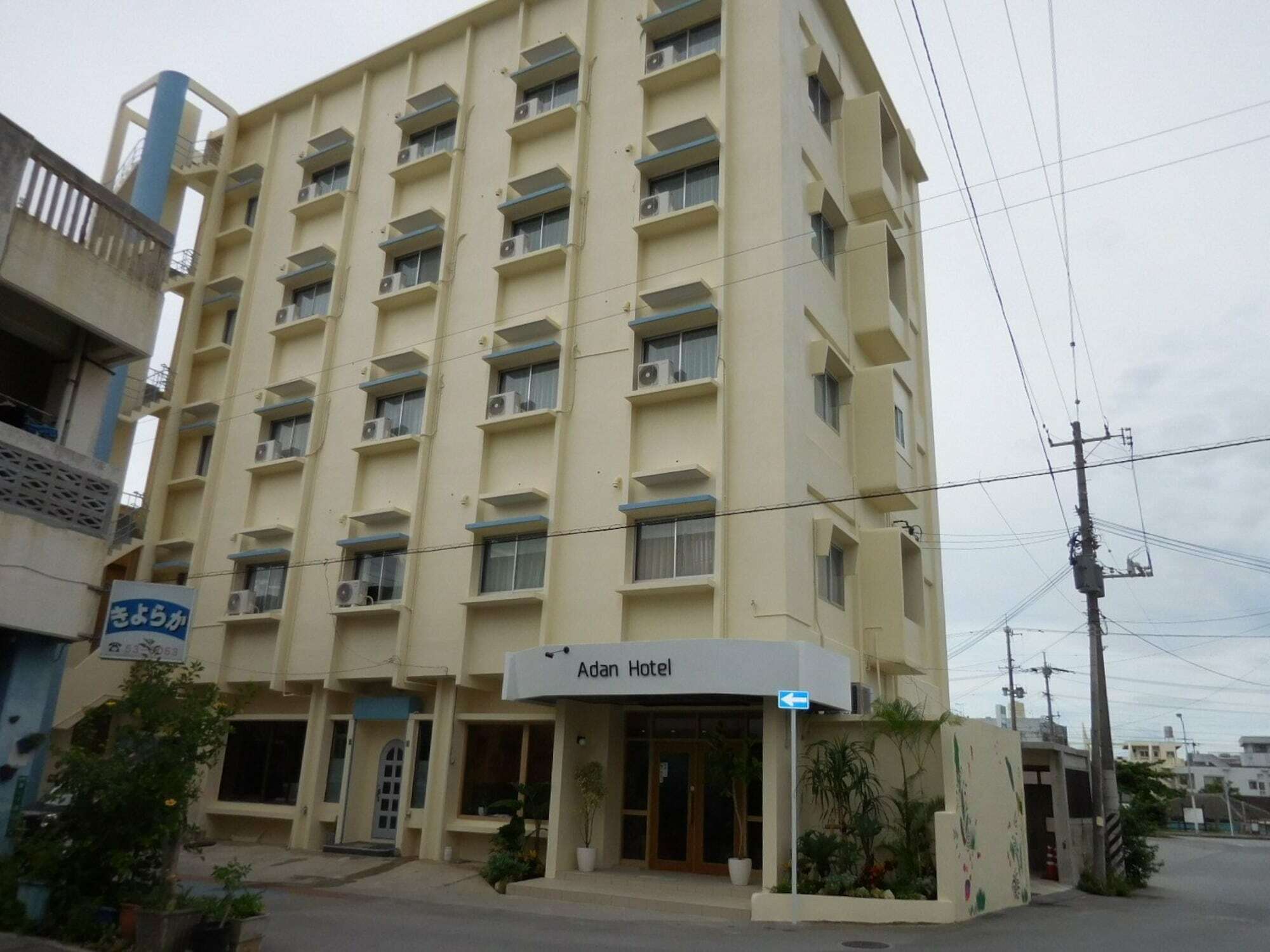נאגו Adan Hotel מראה חיצוני תמונה