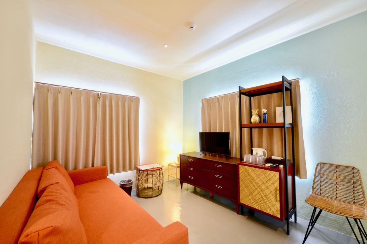 נאגו Adan Hotel מראה חיצוני תמונה